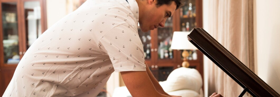 Moving Company in Arlington & Fort Worth, TX | Moving Service – Hp Helpers | How to Safely Move Your Piano or Large Furniture in Arlington Without Damage